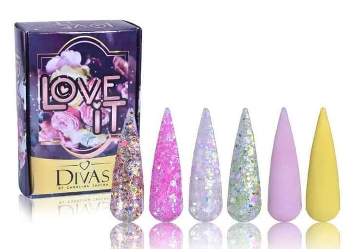 Divas Love it   collection